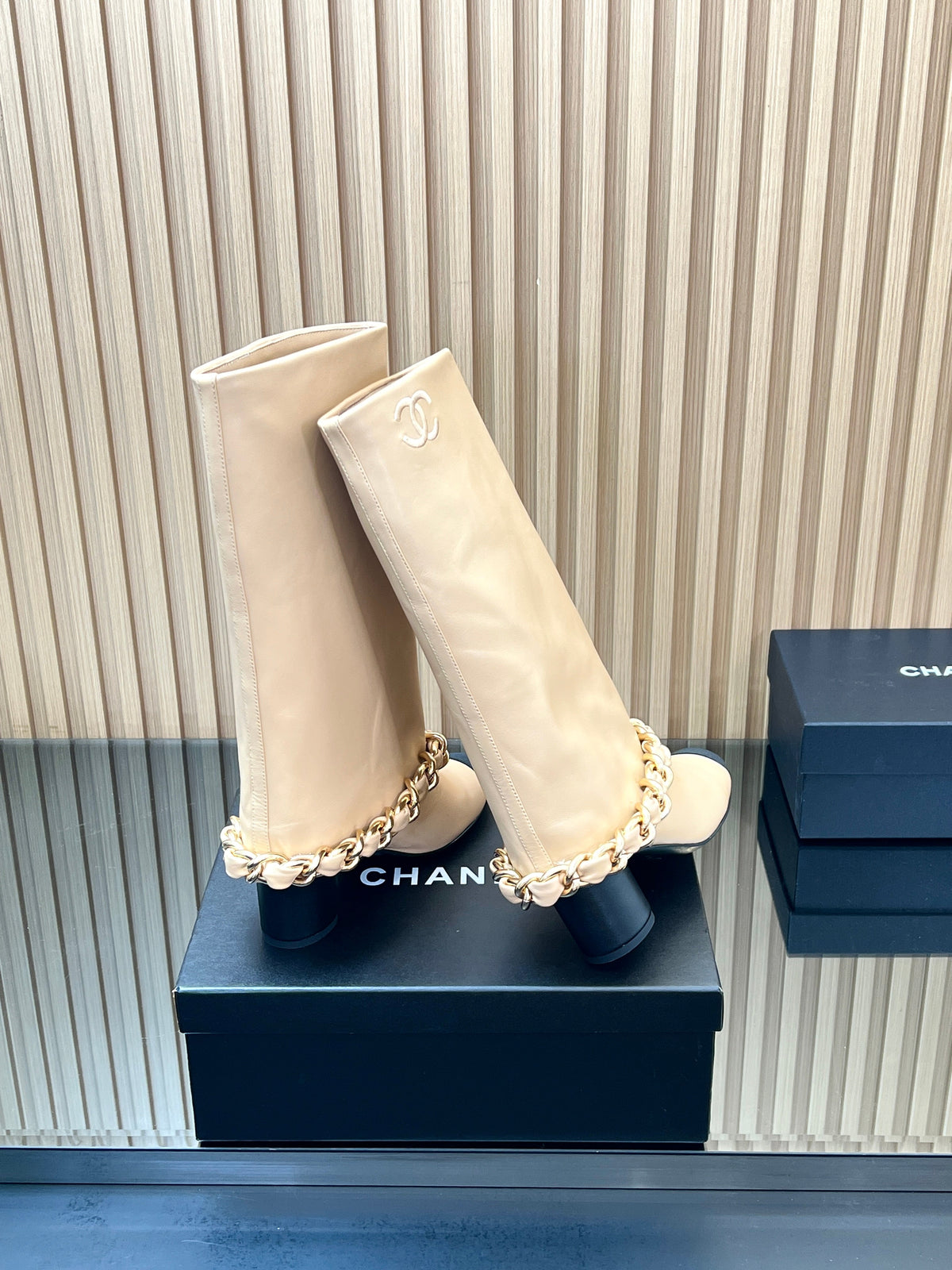 CHANEL 25S HIGH BOOTS 65MM IN BEIGE CALFSKIN GOLD HARDWRE