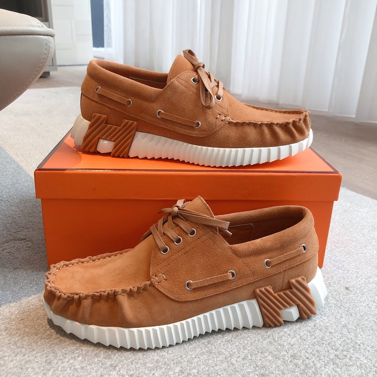 HERMES KETCH SNEAKER IN BRONZE BROWN SUEDE